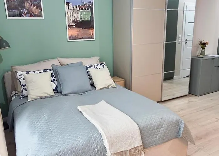 Fairytales Czysta Iii Вроцлав